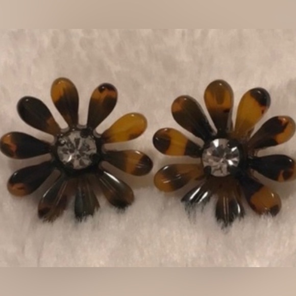 J. Crew Factory Jewelry - JCrew Factory Flower Tortoise Studs